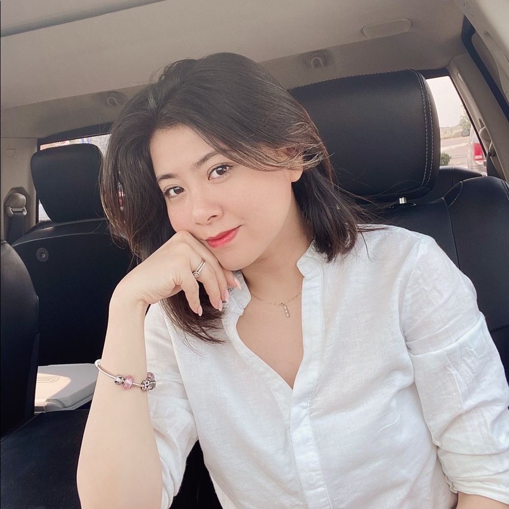 Meet your Posher, Trinh